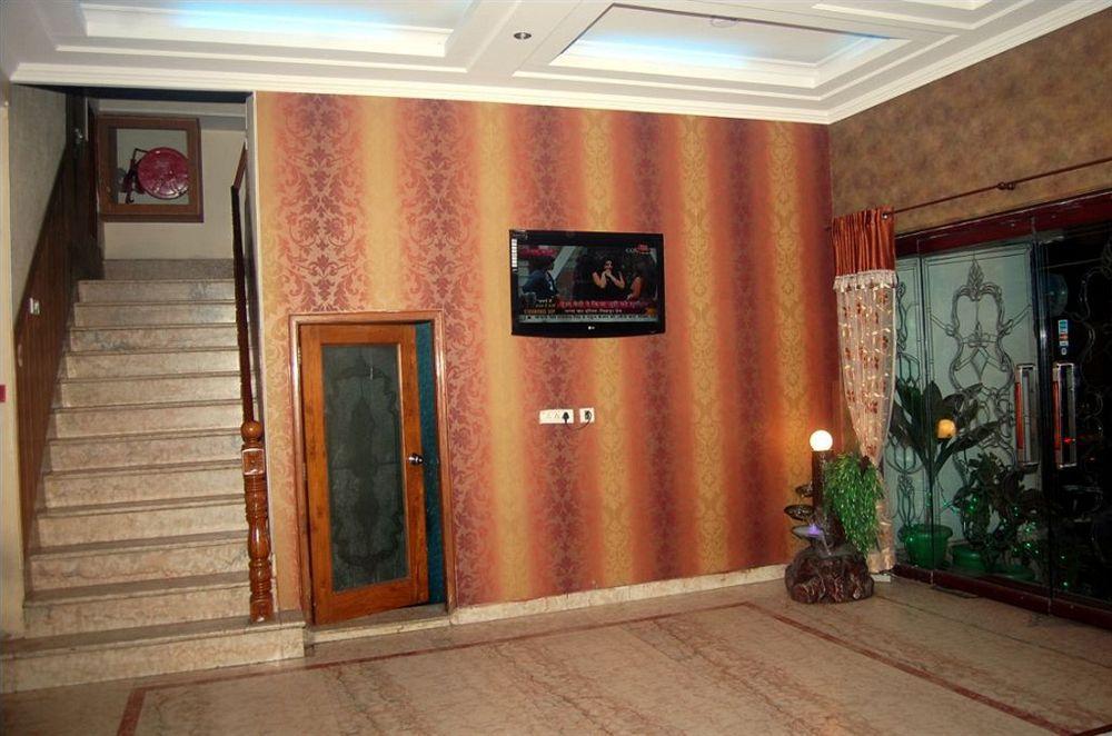 Hotel Ashoka International Yeni Delhi Dış mekan fotoğraf
