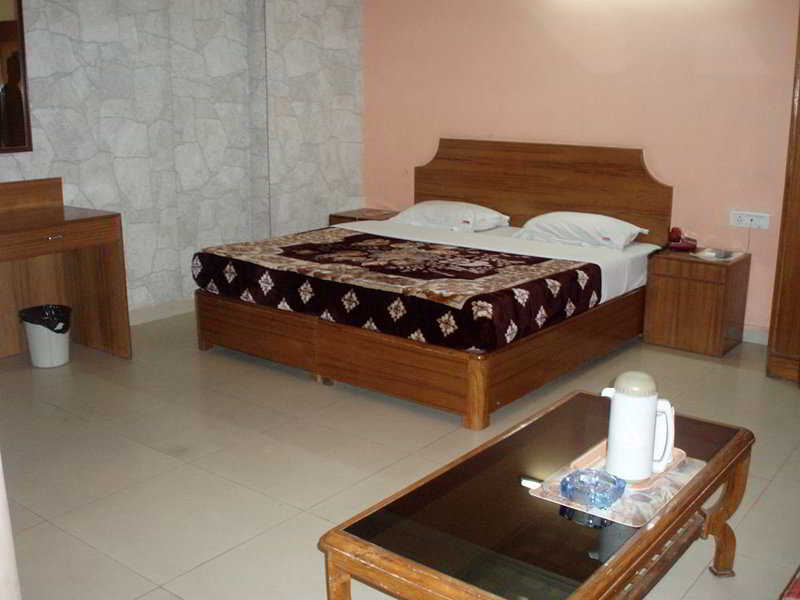 Hotel Ashoka International Yeni Delhi Dış mekan fotoğraf